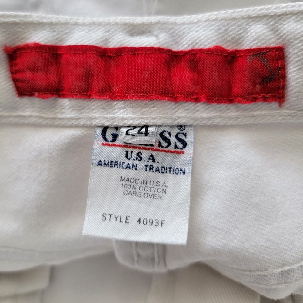 Vintage Guess Beaded Belt White Denim Jean Shorts - Picture 15 of 16
